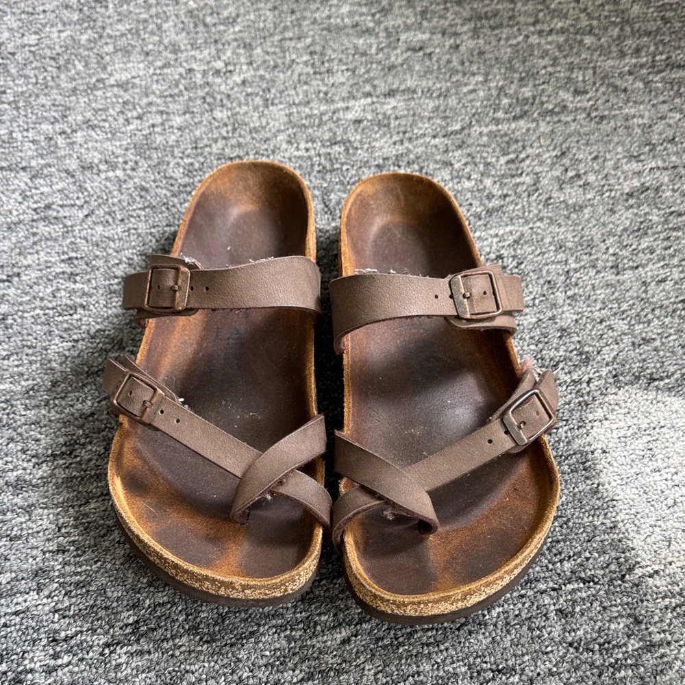 Birkenstock Tan Sandals with Adjustable Straps